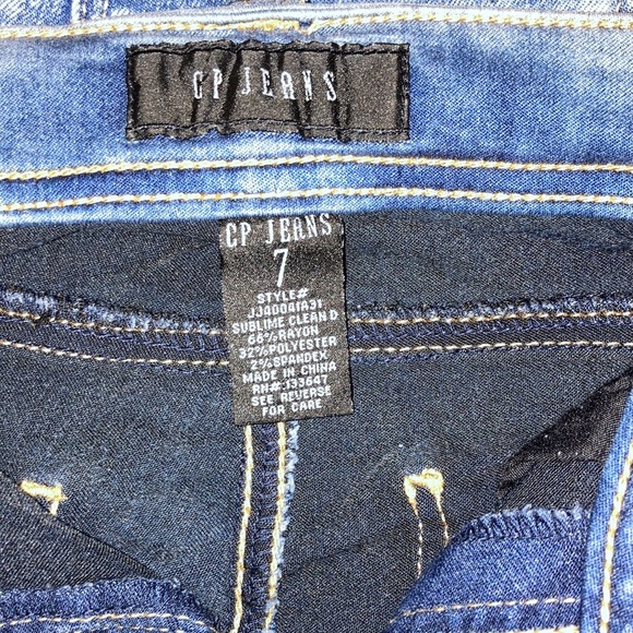 Celebrity Pink Cropped Jeans - Picture 8 of 10